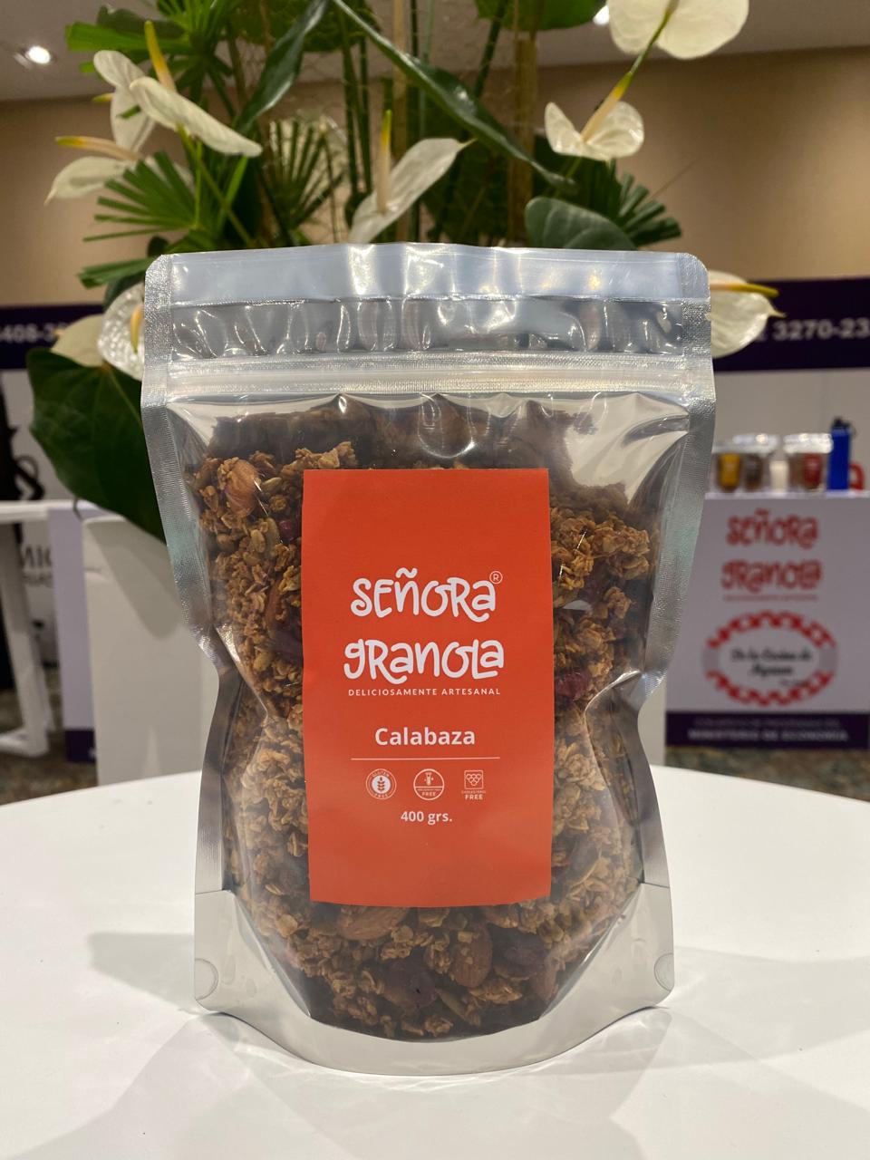 Granola artesanal con calabaza y especias producto de temporada