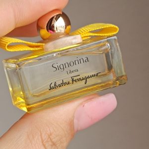 PERFUME SIGNORINA SALVATORE
