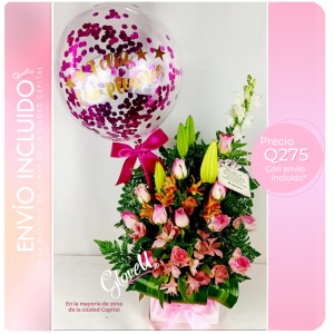 Arreglo de rosas, lirios y globo personalizado
