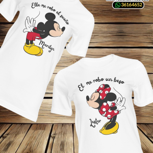 Dúo de playeras para compartir con tu pareja.