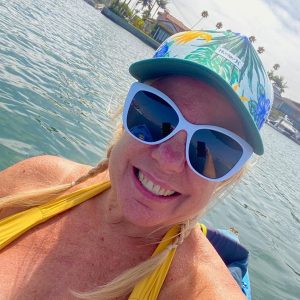 FEISEDY Gafas de sol polarizadas vintage americanas para mujer cuadradas Jackie O Cat Eye Gafas de sol B2451