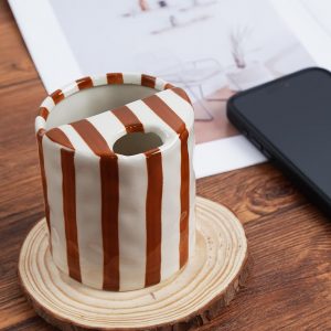 Taza de café grande con platillo, tazas de café de cerámica, taza de café de porcelana y platillo pintado a mano (marrón)