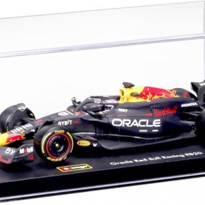Bburago 1:43 2024 Race Oracle Red Bull RB20 with Helmet, Verstappen #1