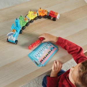 hand2mind Numberblocks Express Train MathLink - Juego de actividades de aprendizaje preescolar, juguete de tren, bloques de conteo, juguetes de números, juguetes educativos para niños, manipuladores matemáticos para preescolares