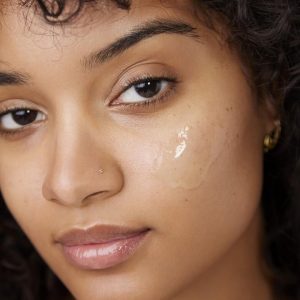 e.l.f. Power Grip Primer, prebase facial hidratante a base de gel para suavizar la piel y fijar el maquillaje, hidrata y prepara, 0.811 onzas líquidas (24 ml)