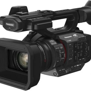 Panasonic Videocámara HC-X2 4K (HC-X2) + tarjeta de memoria de 64 GB + kit de filtro + lente gran angular + bolsa + luz LED + lente de teleobjetivo + lector de tarjetas + cartera de memoria + kit de