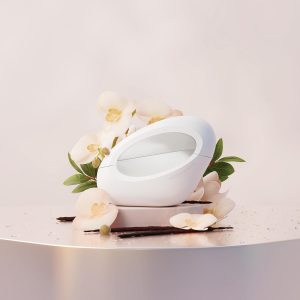 Ariana Grande MOD Vanilla Eau De Parfum – Gourmand Musk Fragrance for Women – Women's Perfume with Notes of Vanilla, Cocoa Butter, Plum & Jasmine