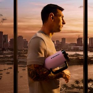 STANLEY x Messi Quencher ProTour Flip Straw Tumbler | 40 OZ