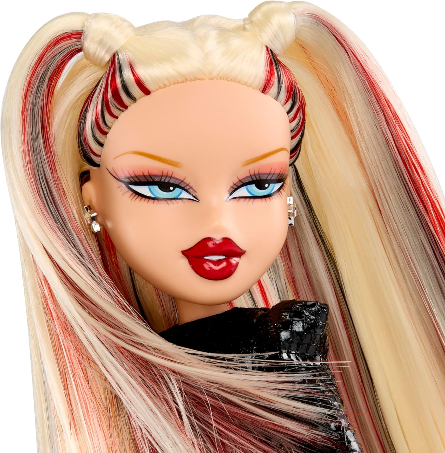 Bratz Pop Starz Cloe Fashion Doll with Accessories and Charm