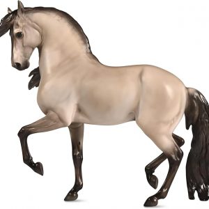 Breyer Serie Tradicional de Caballos | Cossaco - Lusitano | Figura de caballo | 11.25 pulgadas de largo x 9 pulgadas de alto | Modelo #1885