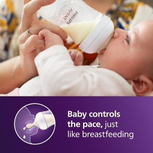 Philips Avent Newborn Gift Set - Bottles with Natural Response Nipples, 3 x 4oz/125ml (Slow Flow Nipples, Flow 2), 3 x 9oz/260ml (Medium Flow Nipples, Flow 3), Soothie 0-3m & Bottle Brush, SCD837/04