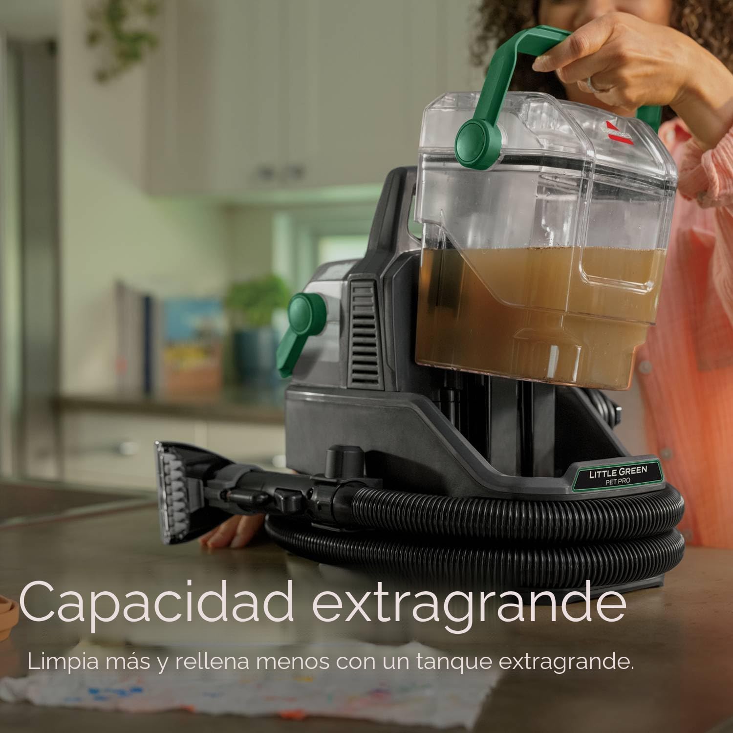 BISSELL Little Green Pet Pro - Limpiador profundo portátil para alfombras y tapicería, con detalle para autos/coches, autolimpiante para manchas difíciles, remoción de pelo de mascotas, herramienta
