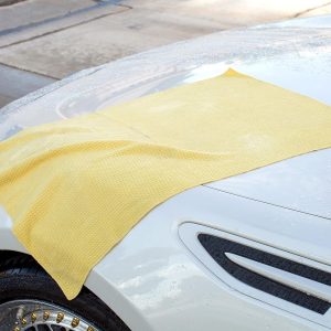 Meguiar's Car Wash Bundle - 1 Gallon Gold Class Car Wash & Water Magnet Microfiber Drying Towel - Everything You Need to Wash and Dry Your Car - Washing Essentials in One Convenient Set