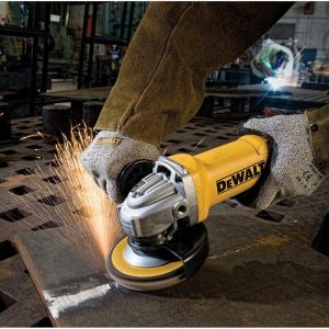 DEWALT Angle Grinder, 4.5 Inch, 11 Amp, 11,000 rpm, With Paddle Switch, Ergonomic Compact Design Grinder Tool (DWE402)