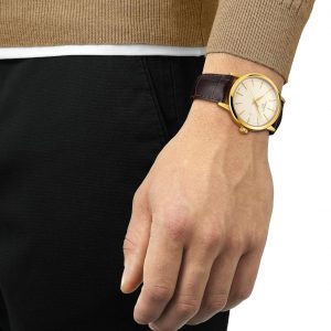 Tissot Reloj Tissot Classic Dream 316L con caja de acero inoxidable con revestimiento PVD de oro amarillo Cuarzo, Marrón, Cuero, 22 (T1294103626100)