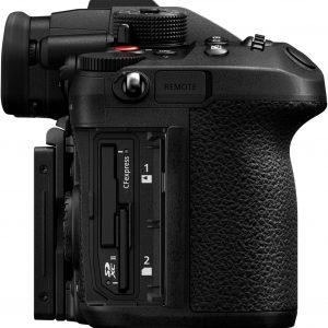 Panasonic LUMIX GH7 - Micro cámara sin espejo de cuatro tercios con velocidad y calidad de video mejoradas, flujos de trabajo optimizados desde disparos hasta postproducción, compatible con Adobe