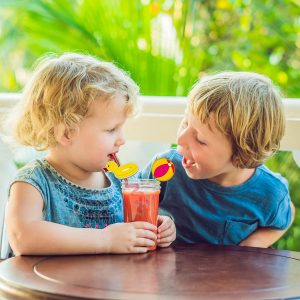 24-Piece Beach Theme Reusable Shape Straws - 8 Color Set with 2 Cleaning Brushes - Perfect for Summer Parties & Birthdays