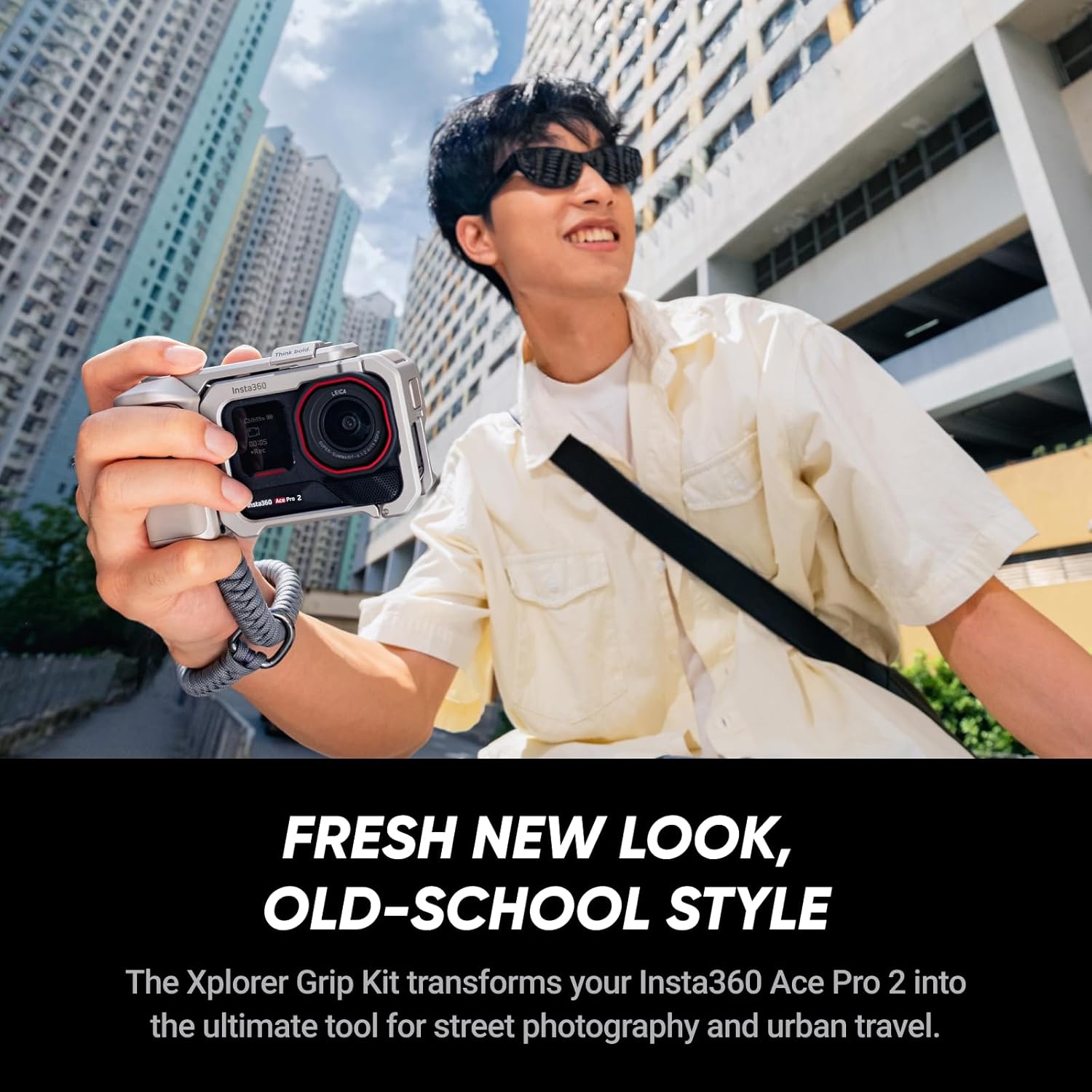 Insta360 Ace Pro 2 Xplorer Bundle de batería dual - Cámara de acción impermeable de 8K co-diseñada con Leica, sensor de 1/1.3", chip AI dual, líder en poca luz, audio superior, pantalla abatible y