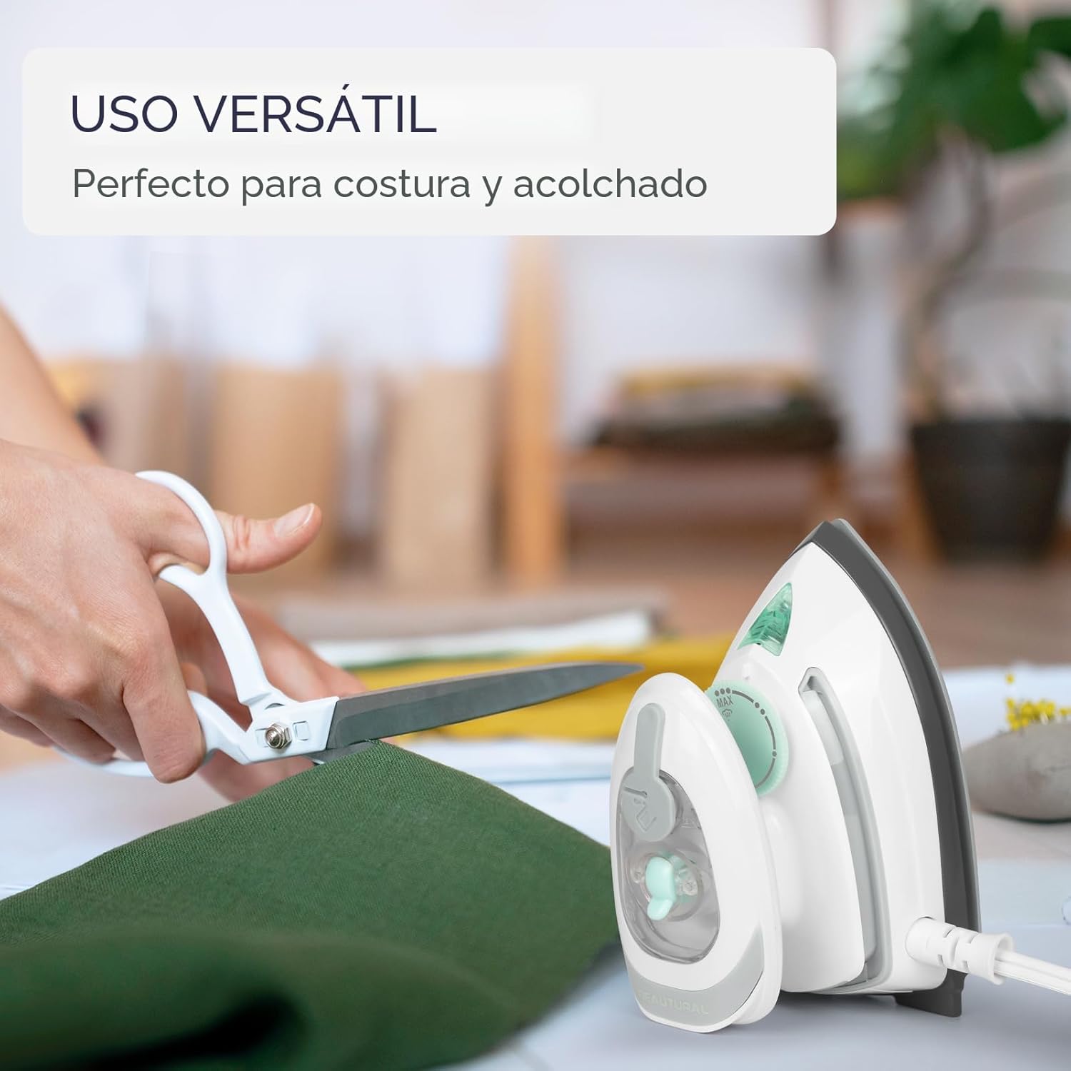 BEAUTURAL Mini plancha de vapor de viaje para ropa con doble voltaje, control de temperatura, suela antiadherente y almacenamiento de cables, ideal para costura, acolchado y manualidades