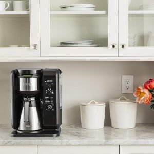 Shark Ninja CP307 Hot and Cold Brewed System W/Thermal Carafe Coffee Maker, Black