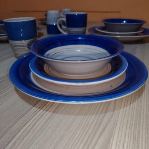 Set de vajilla de 16 piezas Lili