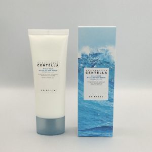 SKIN1004 Hyalu-Cica Water-Fit Sun Serum (SPF50+ PA++++) - Edición 100 ml