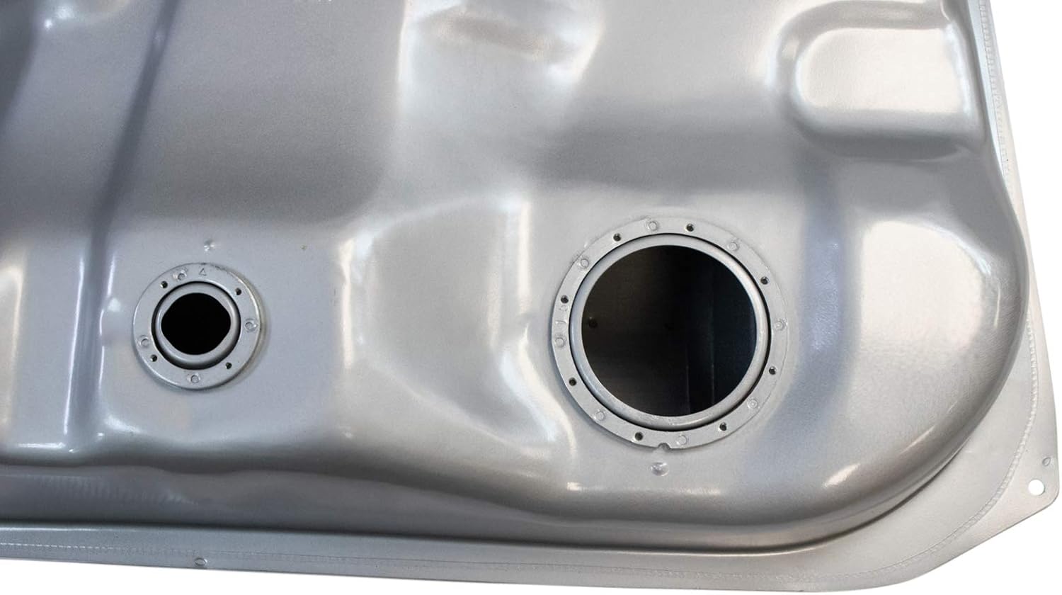 New Fuel Tank Compatible With Toyota Corolla 1993-1997 Compatible With Geo Prizm, Replacement for FTA07748