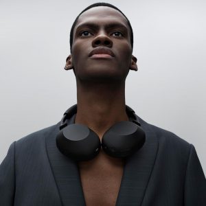 Sony WH-1000XM6 The Best Noise Canceling Wireless Headphones, HD NC Processor QN3, 12 Microphones, Adaptive NC Optimizer, Mastered by Engineers, Studio-Quality, 30-Hour Battery, Black