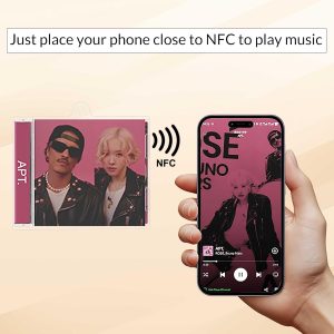 Llavero personalizado NFC Mini Photo CD, llaveros para amantes de la música, música de Spotify personalizable, álbum de fotos NFC cubierta de álbum reproductor de canciones, regalo retro