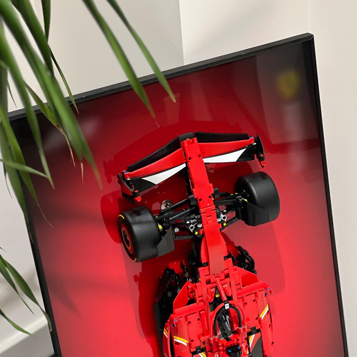 iLuane Tablero de exhibición para LEGO Technic SF-24 42207 modelo de construcción de automóviles, coleccionables para adultos, decoración de habitación u oficina para hombres y mujeres, color degradado (no incluye automóvil)