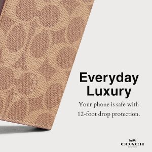 Funda tipo portafolios de tela Coach Signature para iPhone 16 Pro Max - Funda de teléfono de diseñador - Marrón Signatura