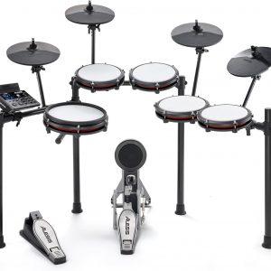 Alesis Nitro Max Kit - Juego de batería eléctrica de 10 piezas con almohadillas de malla silenciosas, caja de doble zona de 10 pulgadas, Bluetooth, más de 440 sonidos, Drumeo, USB MIDI, pedal de bombo