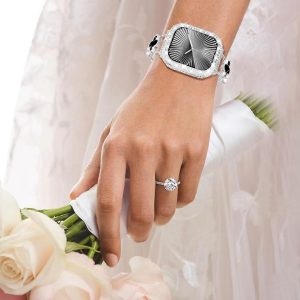 WINGLE Paquete de 2 fundas para Apple Watch Series 11 10 de 1.81 pulgadas, protector de pantalla completo con 300 diamantes de cristal para iWatch 11, 10, 1.811 in, con protector de vidrio templado, color plateado y transparente