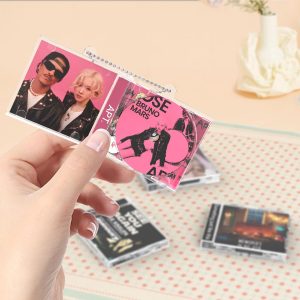 Llavero personalizado NFC Mini Photo CD, llaveros para amantes de la música, música de Spotify personalizable, álbum de fotos NFC cubierta de álbum reproductor de canciones, regalo retro