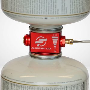 Dispositivo de transferencia de combustible FlipFuel para acampar y senderismo - Adaptador de isobutano ligero para mochilero