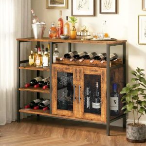 X-cosrack Armario para bar de vinos con estante desmontable para vinos, gabinete de barra de café con soporte para vidrio, aparador pequeño y gabinete de buffet con puerta de malla, marrón rústico
