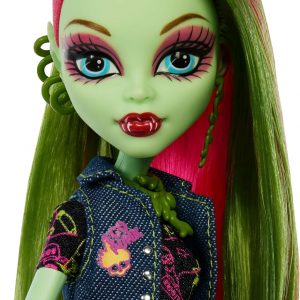 Monster High Boo-riginal Creeproduction Doll, Venus McFlytrap Collectible Reproduction with Doll Stand, Diary, and Pet Chewlian