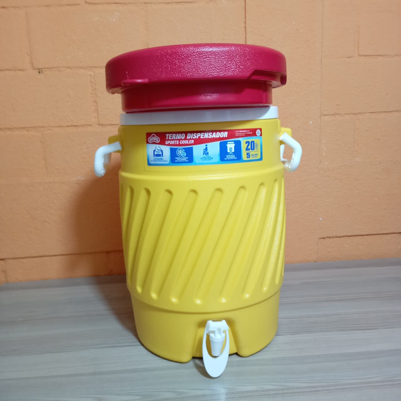 Termo Dispensador de 20 litros (5 Galones)