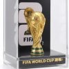 Edición oficial de la Copa Mundial de la FIFA 2026 – Trofeo 3D de 3 pulgadas dentro de una funda acrílica premium – Artículo de coleccionista atemporal – Réplica de trofeo de la Copa Mundial de la FIFA perfecta para cueva de hombre o recuerdos de fútbol