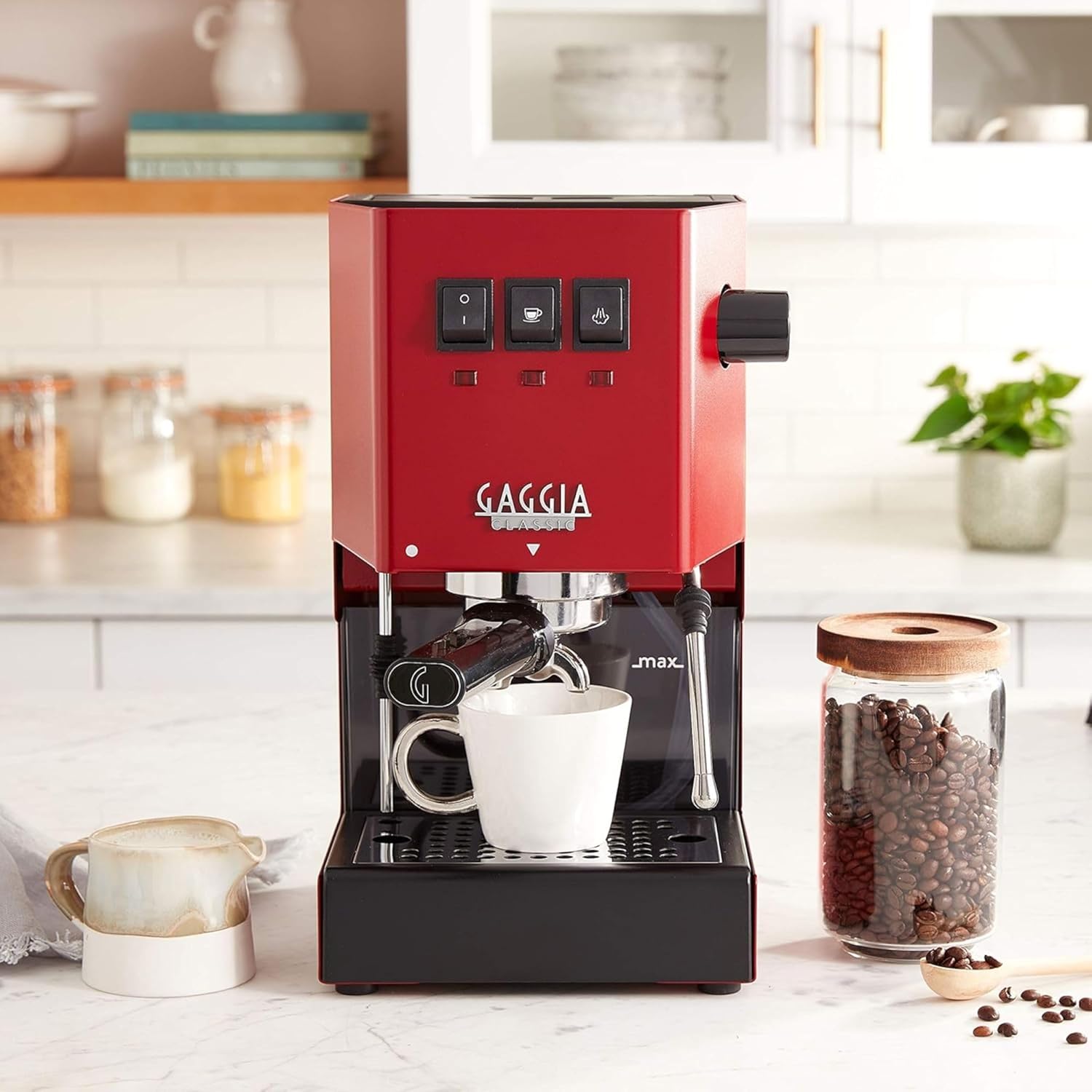 Gaggia RI9380/47 Classic Pro - Máquina de café expreso, 1.3 litros, color rojo cereza