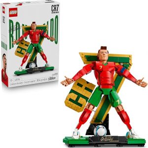 LEGO Editions Cristiano Ronaldo – Leyenda del fútbol – Juego de construcción para niños y niñas, a partir de 12 años – Regalo de fútbol coleccionable con placa – Decoración de dormitorio o estante