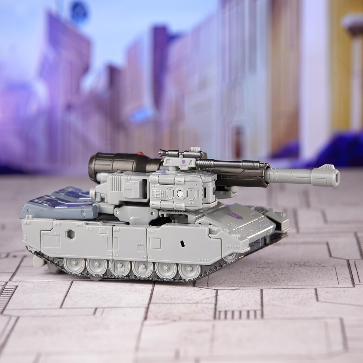 Transformers Studio Series The Movie Megatron, Leader Class - Figura de acción de conversión de 8.5 pulgadas, juguetes robot para mayores de 8 años