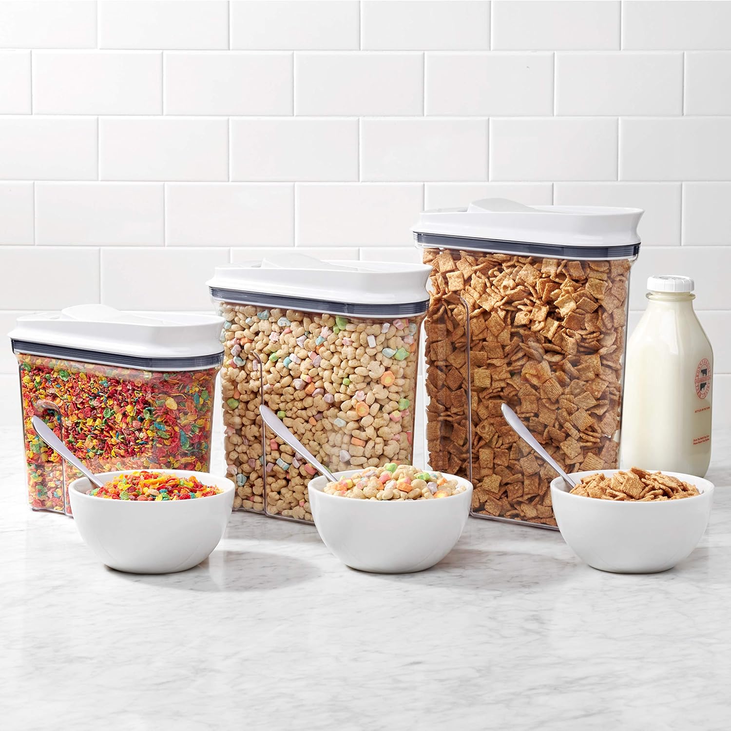 OXO Good Grips Dispensador de Cereales Hermético POP Grande (4.5 Qt)