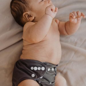 Nora's Nursery Cloth Diapers 7 Pack with 7 Inserts & 1 Wet Bag - Waterproof Cover, Washable, Reusable & One Size Adjustable Pocket Diapers for Newborns and Toddlers - Sand and Stone