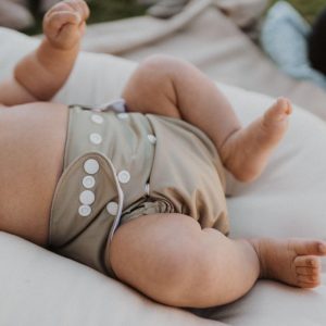 Nora's Nursery Cloth Diapers 7 Pack with 7 Inserts & 1 Wet Bag - Waterproof Cover, Washable, Reusable & One Size Adjustable Pocket Diapers for Newborns and Toddlers - Sand and Stone