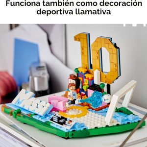 LEGO Editions Lionel Messi - Juego de construcción para niños y niñas, a partir de 10 años, regalo de fútbol coleccionable con placa, decoración de dormitorio o estante para niños - 43011