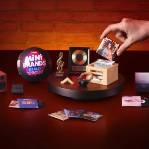 Mini Brands Mini Vinyls Capsule Series 1 by ZURU – Novelty Toy Capsule with 4 Vinyl Records and 1 Accessory, Compatible with Record Player for Teen and Adult Collectors
