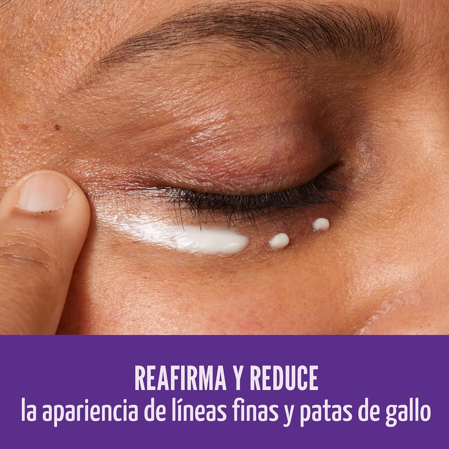 CeraVe Crema de Ojos Renovadora de Piel para Arrugas, Crema para debajo de los Ojos con Péptidos + Cafeína + Niacinamida, para Arrugas y Patas de Gallo, Libre de Parabenos y Testada por Oftalmólogos
