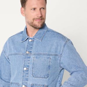 Amazon Essentials Men's Rigid Denim Relaxed-Fit Utility Jacket with Pockets