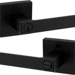 Kwikset Singapore Entry Door Handle with Lock and Key, Secure Keyed Reversible Lever Exterior, For Front Entrance and Bedrooms, Matte Black, Pick Resistant Smartkey Rekey Security and Microban